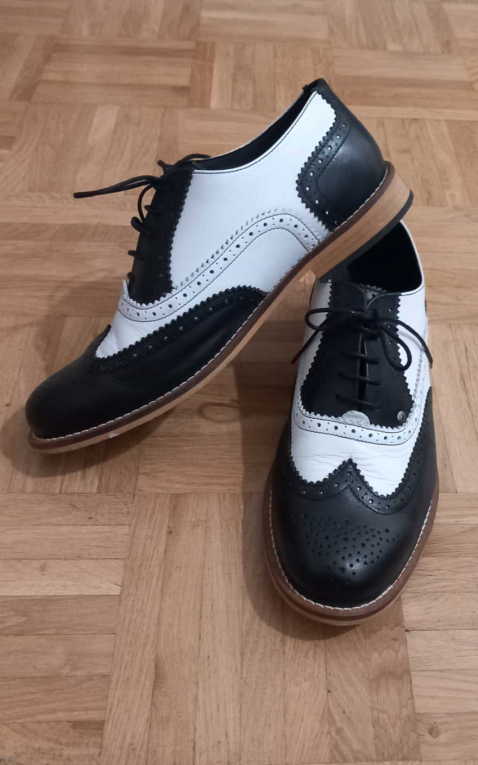 Last Chance - Steelground Wingtip shoes, black and white